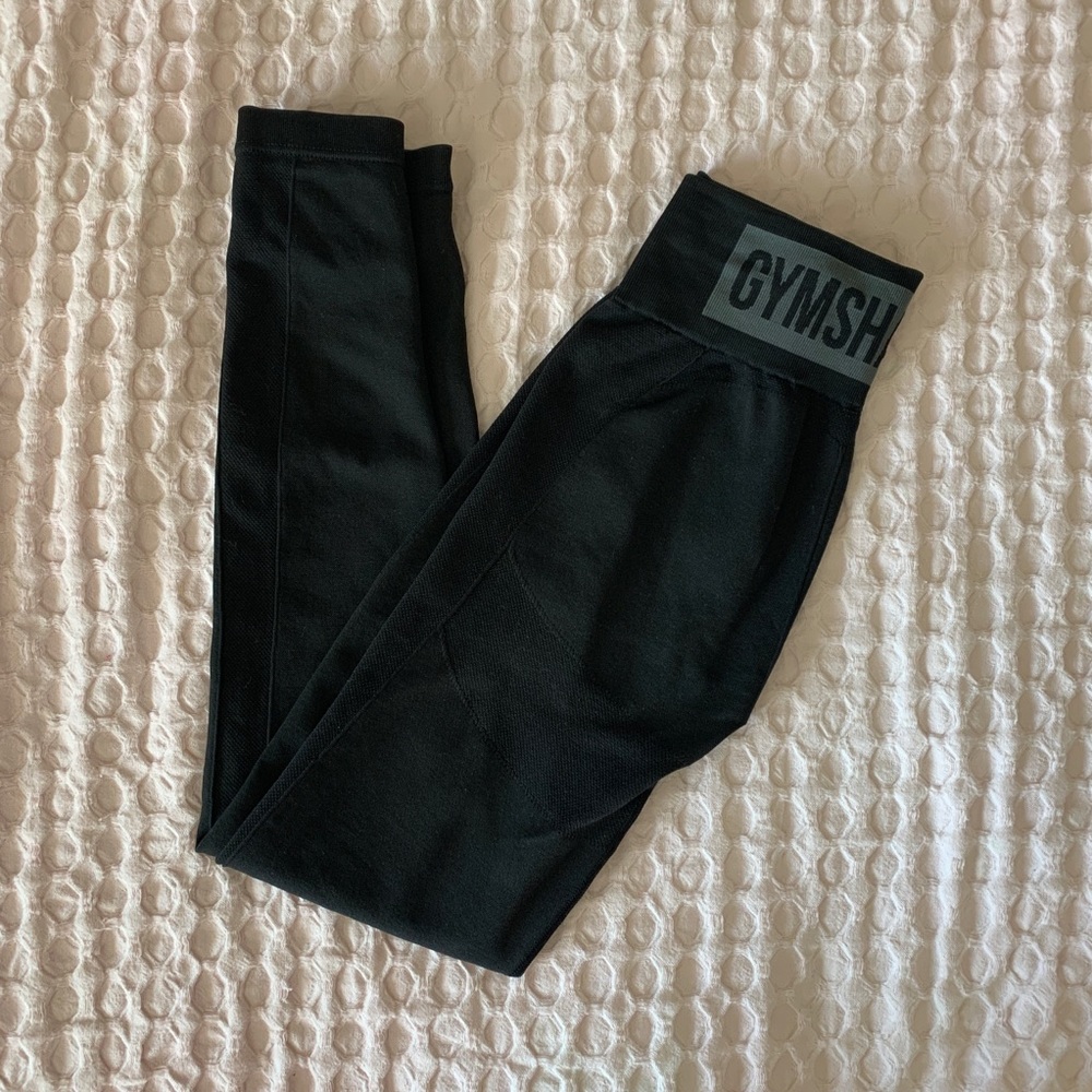 Gymshark flex - small